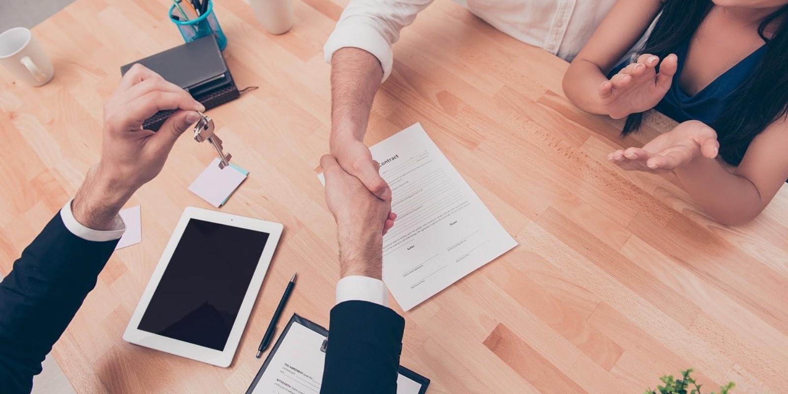 ¿Por qué es importante firmar contratos notarizados al rentar tu propiedad en Punta Cana?